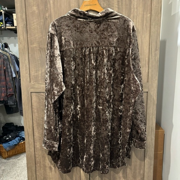 Belle by Kim Gravel 3X Velvet Button Tunic Top Brown Stretch with pockets - Picture 2 of 13